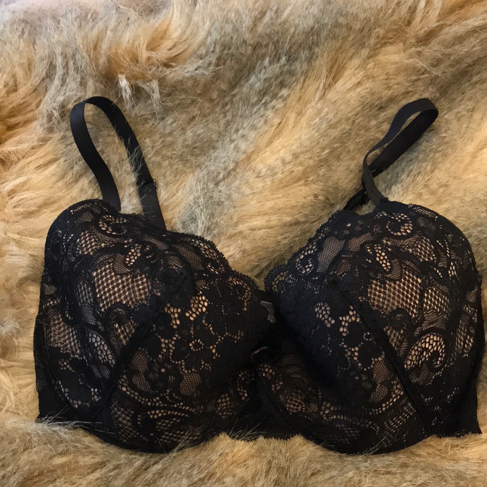 34DD VS bra NWT
